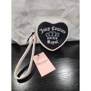 NWT Juicy Couture Kingdom Heart Zip Wristlet Wallet - Licorice/ White
